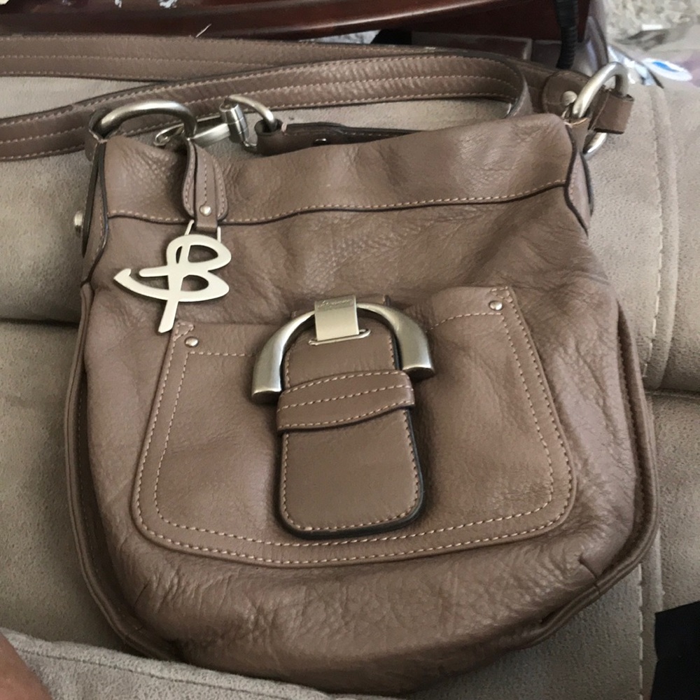 B Makowsky crossbody, adjustable bag.